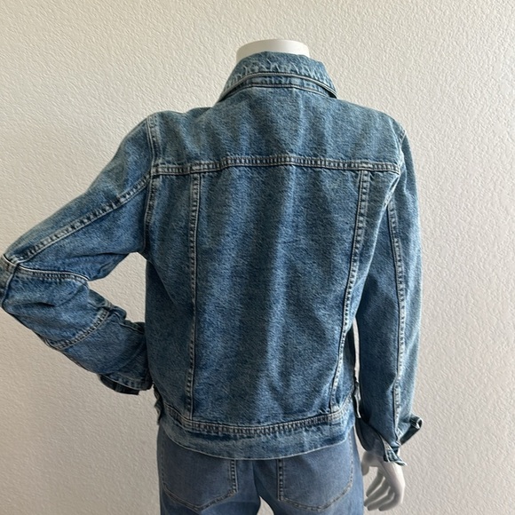 Free People We The Free Rumors Denim Jacket in Light Indigo - Picture 9 of 11